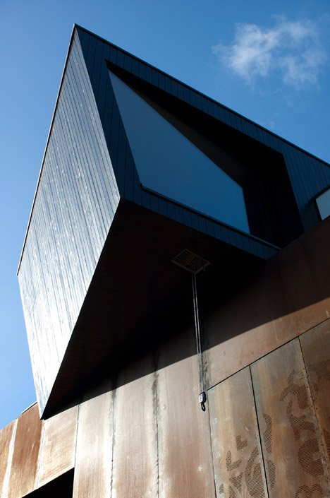 Η απίστευτη μεταμόρφωση του εργοστασίου όπου παρασκευαζόταν η Monopoly σε μικρά αρτιστίκ στούντιο [εικόνες] | iefimerida.gr 9