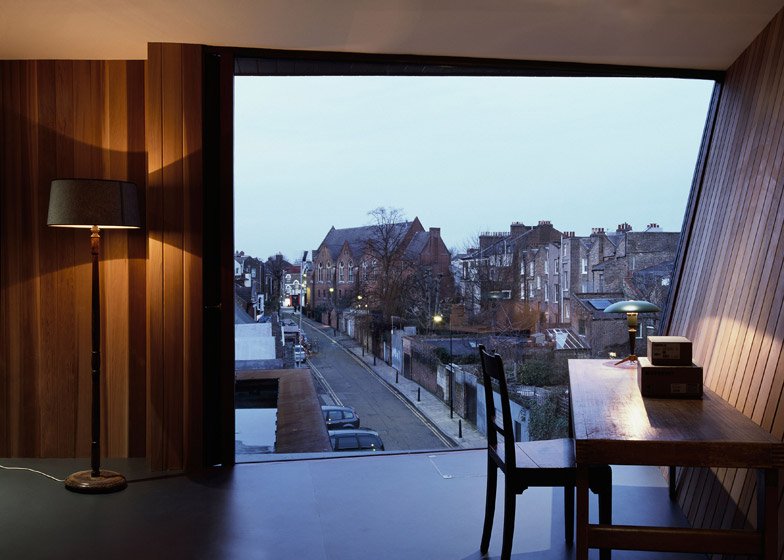 Η απίστευτη μεταμόρφωση του εργοστασίου όπου παρασκευαζόταν η Monopoly σε μικρά αρτιστίκ στούντιο [εικόνες] | iefimerida.gr 2