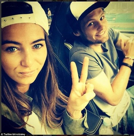 Η Φουρέιρα αναστατώνει την Πρέμιερ Λιγκ -Μπήκε ήδη στη λίστα με τις πιο εντυπωσιακές WAGs [εικόνες] | iefimerida.gr 4