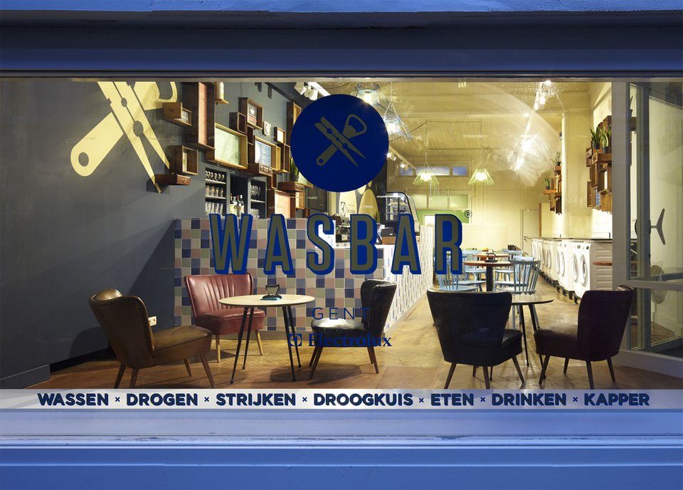 Πρωτότυπο: το δημόσιο πλυντήριο που λειτουργεί και ως μπαρ- κάνει την αναμονή ευχάριστη [εικόνες] | iefimerida.gr 0