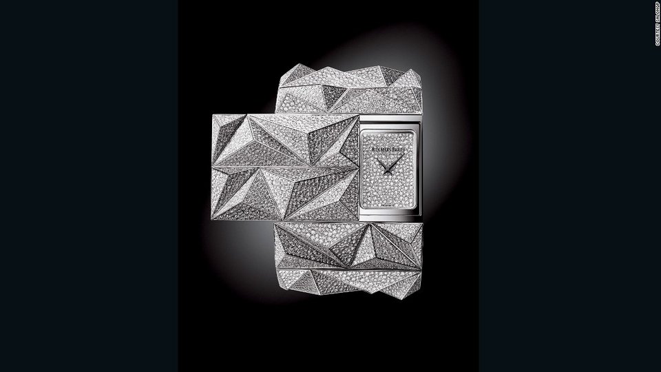 Τα πιο σέξι ρολόγια του 2015 -Απίστευτες φόρμες και χρώματα [εικόνες] | iefimerida.gr 2