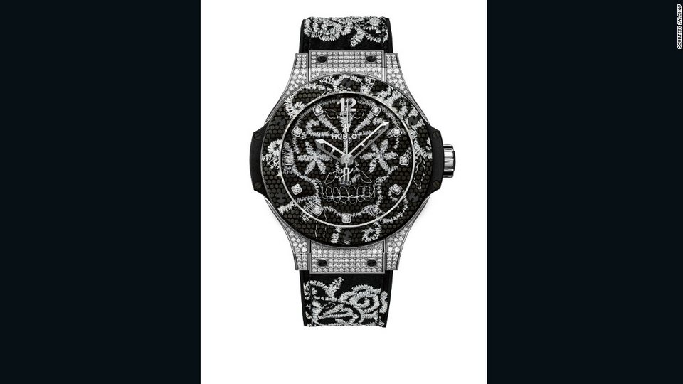 Τα πιο σέξι ρολόγια του 2015 -Απίστευτες φόρμες και χρώματα [εικόνες] | iefimerida.gr 8