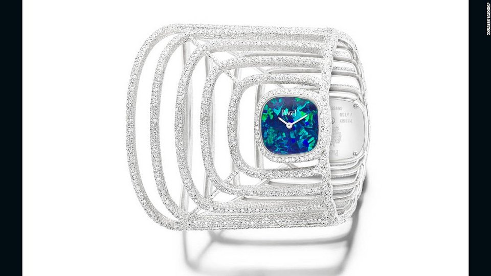 Τα πιο σέξι ρολόγια του 2015 -Απίστευτες φόρμες και χρώματα [εικόνες] | iefimerida.gr 9