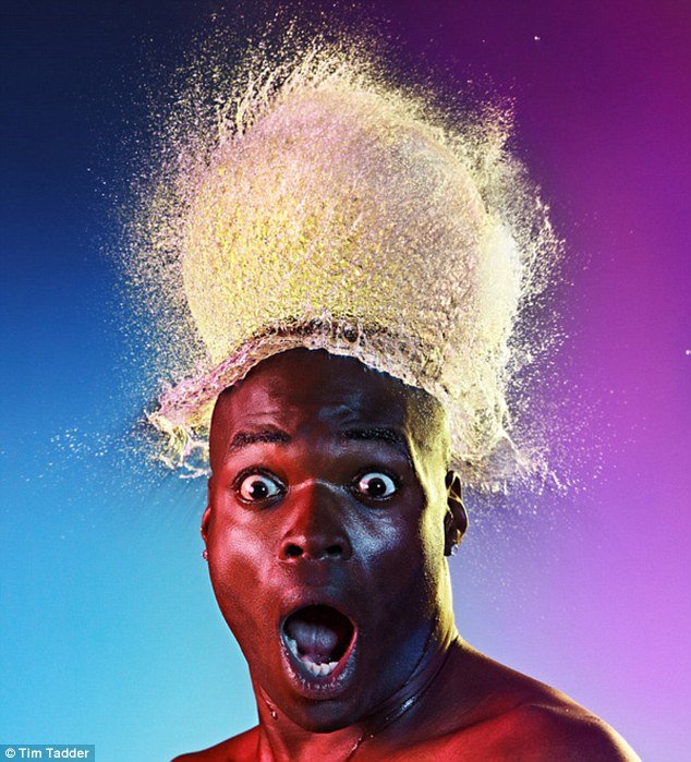 Πρωτότυπες και εντυπωσιακές περούκες από νερό [εικόνες] | iefimerida.gr 8