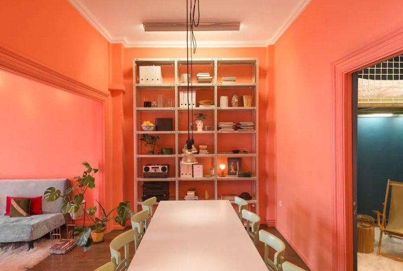 Ενα «κουβανέζικο» σπίτι στην καρδιά της Θεσσαλονίκης -Εντονα χρώματα και vintage αισθητική [εικόνες] | iefimerida.gr 3