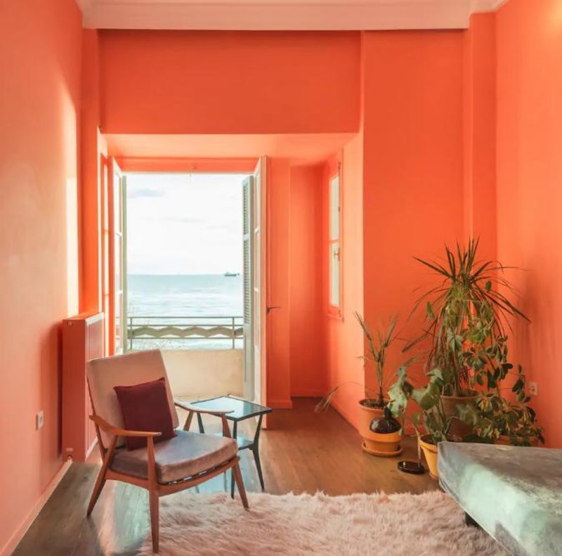 Ενα «κουβανέζικο» σπίτι στην καρδιά της Θεσσαλονίκης -Εντονα χρώματα και vintage αισθητική [εικόνες] | iefimerida.gr 4