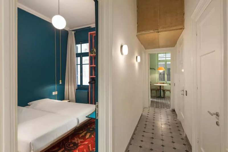 Ενα «κουβανέζικο» σπίτι στην καρδιά της Θεσσαλονίκης -Εντονα χρώματα και vintage αισθητική [εικόνες] | iefimerida.gr 7