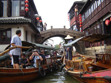 Οι «Βενετίες» της Ανατολής -Τρεις άγνωστες μαγευτικές πόλεις που επιπλέουν στο νερό [εικόνες] | iefimerida.gr 6