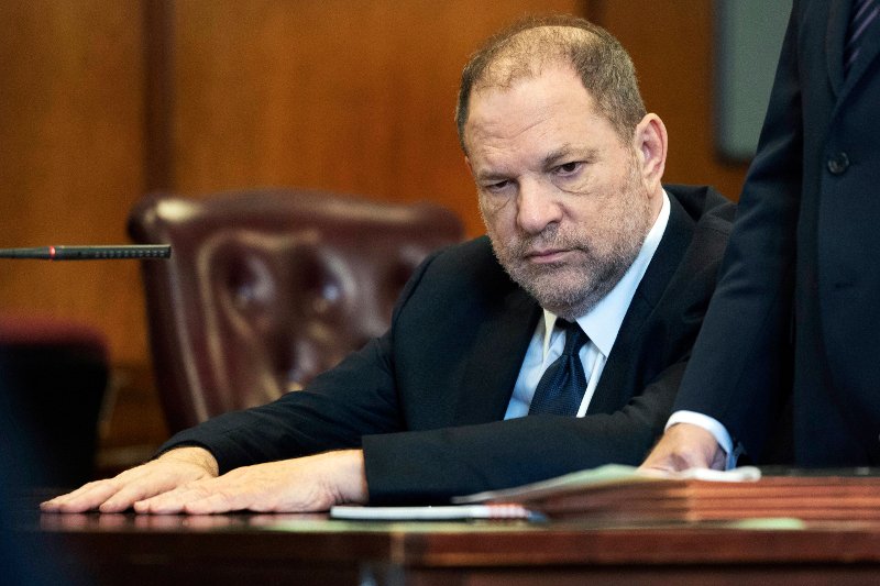 Η Σάντρα Μπούλοκ φοβόταν τον Γουάινστιν παρόλο που δεν δούλεψε ποτέ μαζί του | iefimerida.gr 1