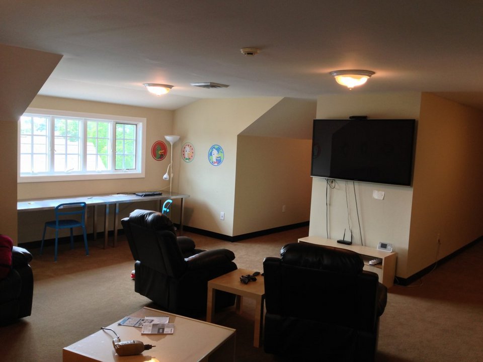 Το νέο ψαχτήρι που ανταγωνίζεται την Google: Το «παπί» εκσυγχρονίζει τα γραφεία του [εικόνες] | iefimerida.gr 6