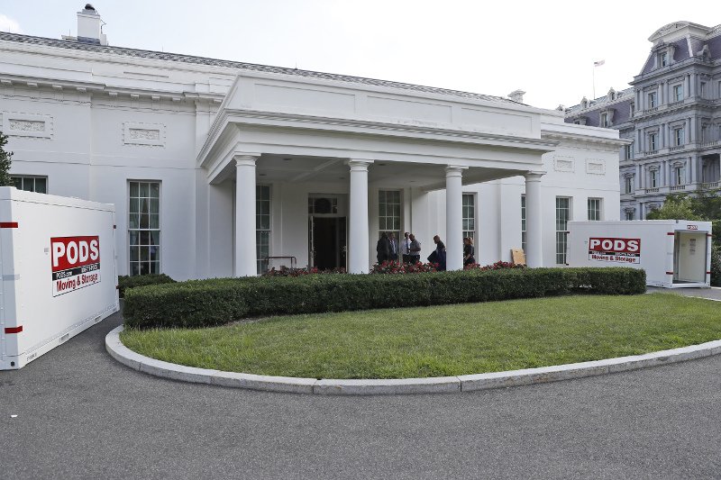 Ο Τραμπ έφυγε, η ανακαίνιση ξεκίνησε: Τι θα αλλάξει στον Λευκό Οίκο [εικόνες] | iefimerida.gr 0