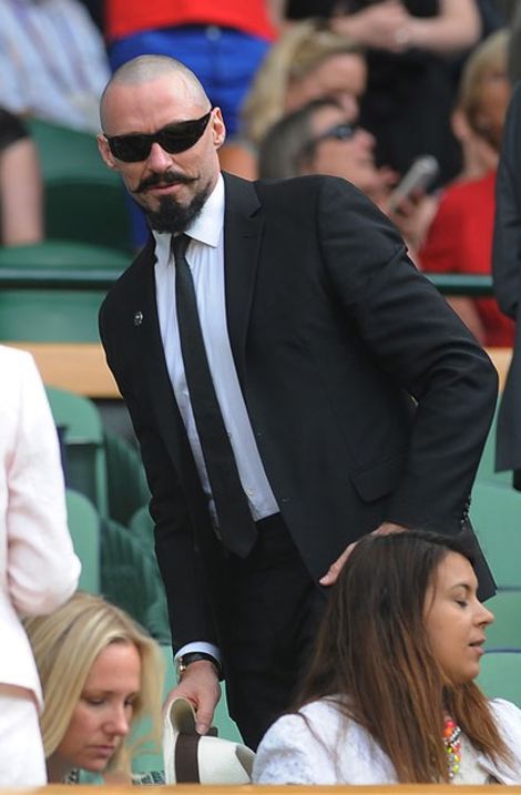 Όλο το στιλ σε ένα τουρνουά τένις: Ο υπέρκομψος Μπέκαμ - Ο αγνώριστος Τζάκμαν - Η συντηρητικά chic Πίππα [εικόνες] | iefimerida.gr 3