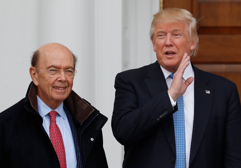 Πρώτη φορά στην αμερικανική ιστορία: Ολοι οι υπουργοί του Τραμπ είναι ζάπλουτοι [εικόνες] | iefimerida.gr 0