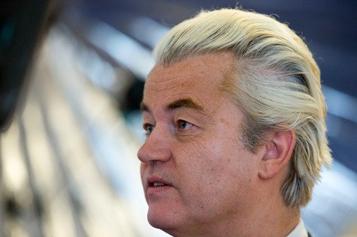Ρούτε εναντίον Βίλντερς: Ολα έτοιμα για την εκλογική μάχη στην Ολλανδία | iefimerida.gr 3