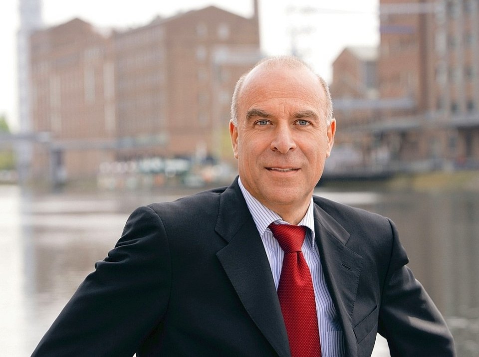 Αυτός είναι ο γερμανός tour operator που ποντάρει τα χρήματά του στον ελληνικό τουρισμό [εικόνες] | iefimerida.gr 1