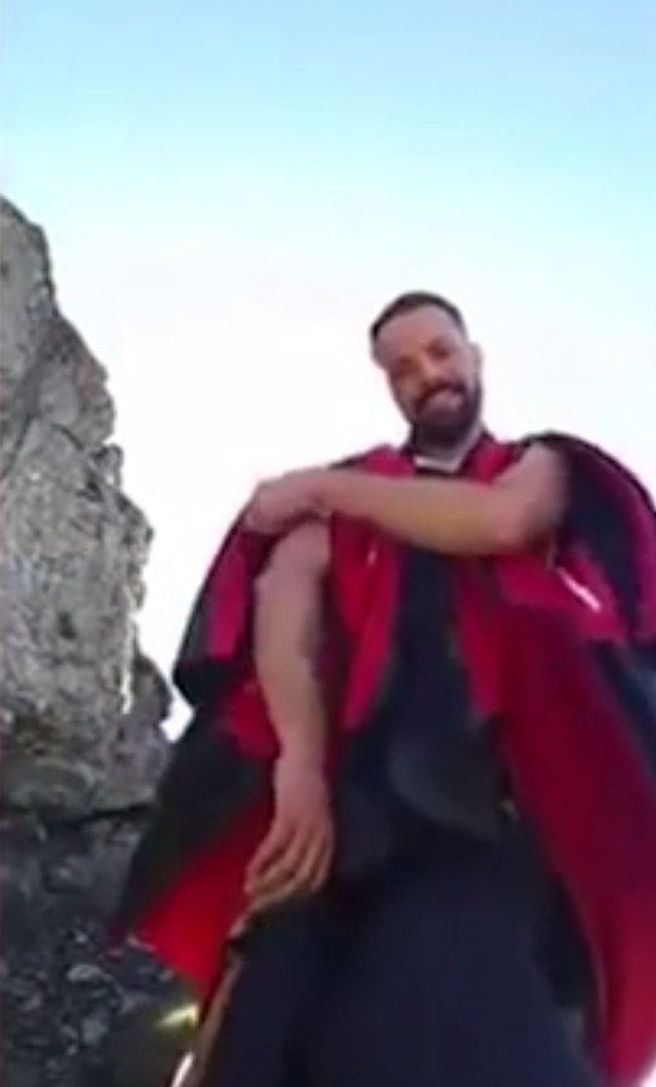 Σοκ: Μετέδωσε live το θάνατό του στο Facebook -Κατέγραφε την πτήση του με wingsuit [εικόνες&βίντεο] | iefimerida.gr 0