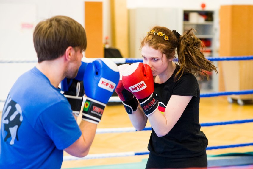 Ζοζεφίν Βιτ: Αυτή είναι η 21χρονη καλλονή των Femen που έφερε... τρομάρα στον Μάριο Ντράγκι [εικόνες & βίντεο] | iefimerida.gr 1
