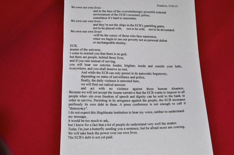 Ζοζεφίν Βιτ: Αυτή είναι η 21χρονη καλλονή των Femen που έφερε... τρομάρα στον Μάριο Ντράγκι [εικόνες & βίντεο] | iefimerida.gr 8