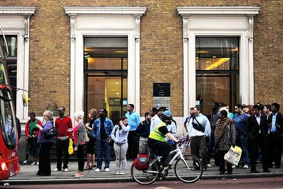 Κυκλοφοριακό χάος στο Λονδίνο, λόγω της απεργίας του υπόγειου σιδηρόδρομου [εικόνες] | iefimerida.gr 6