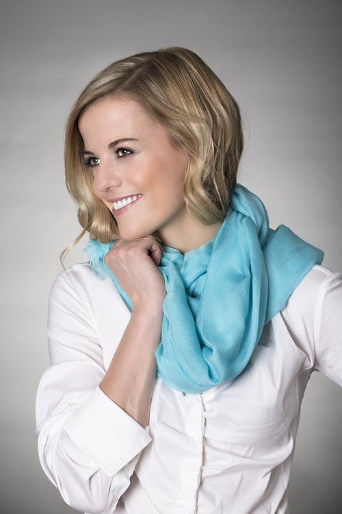 Σούζι Γουλφ: Η εντυπωσιακή ξανθιά που μπαίνει με ιλιγγιώδη ταχύτητα, στον ανδρικό κόσμο της Formula 1 [εικόνες] | iefimerida.gr 1