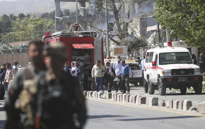 Το Ισλαμικό Κράτος ανέλαβε την ευθύνη για το μακελειό στο Αφγανιστάν [εικόνες & βίντεο]   | iefimerida.gr 3