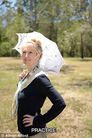 Κλέφτηκαν και τράβηξαν μόνοι τις φωτογραφίες γάμου τους [εικόνες] | iefimerida.gr 1