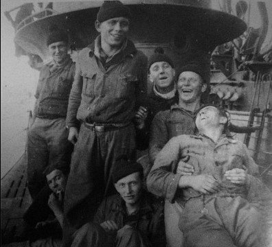 Ενα κομμάτι ιστορίας στο βυθό -Βρήκαν υποβρύχιο και φορτηγό πλοίο από μάχη του Β' Παγκοσμίου [εικόνες] | iefimerida.gr 2