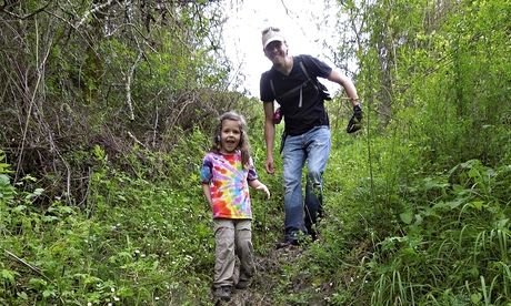 Η νέα μόδα -Οικογένειες ταξιδεύουν σε όλο τον κόσμο και δουλεύουν εθελοντικά σε οργανικές φάρμες [εικόνες] | iefimerida.gr 3