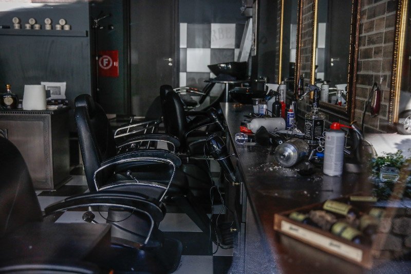 Κορυδαλλός: «Αδέσποτη» σφαίρα χτύπησε 29χρονη που καθόταν σε καφετέρια [εικόνες & βίντεο] | iefimerida.gr 3