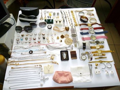 Κατάληψη με άρωμα... τρομοκρατίας σε κτίριο του ΕΜΠ στο Χαλάνδρι διέλυσε η ΕΛ.ΑΣ. [εικόνες] | iefimerida.gr 1