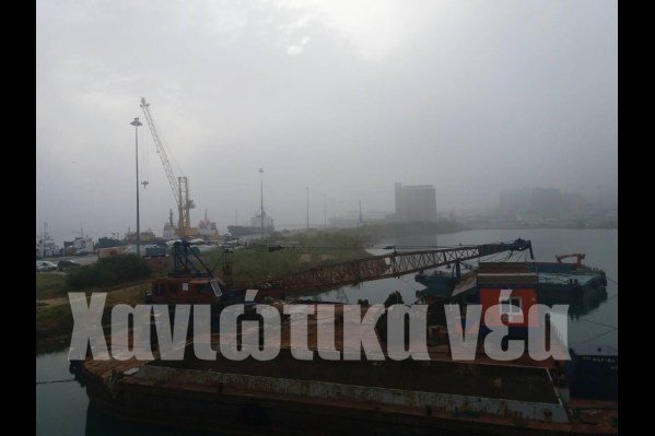 «Χάθηκε» το λιμάνι της Σούδας στα Χανιά λόγω αφρικανικής σκόνης [εικόνες] | iefimerida.gr 3
