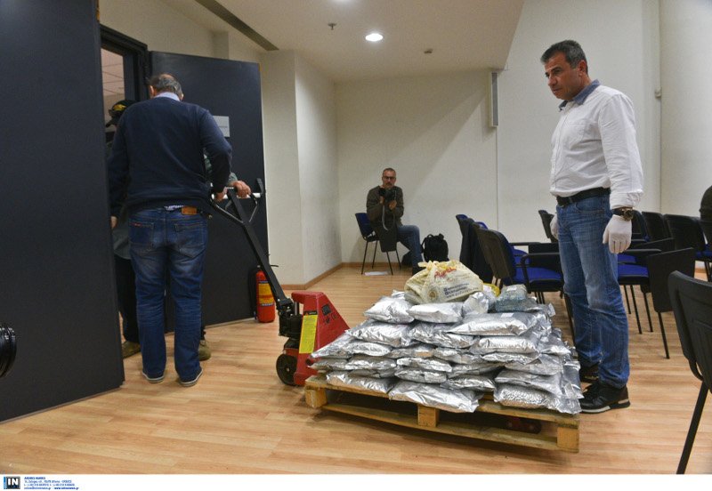 10 εκατ. ευρώ τα κέρδη που θα έβγαζαν από το ναρκωτικό των τζιχαντιστών | iefimerida.gr 2
