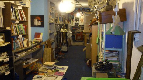 «Πάρε-Δώσε»: Το πρώτο ελληνικό χαρισομάγαζο στη Θεσσαλονίκη που μπορείς να πάρεις τα πάντα δωρεάν [εικόνες] | iefimerida.gr 2