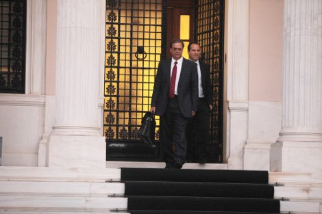 Με προτεραιότητες αλλά και εκκρεμότητες πάει η κυβέρνηση στο Παρίσι -Σαμαράς: «Η οικονομία είναι σε ράλι» | iefimerida.gr 1