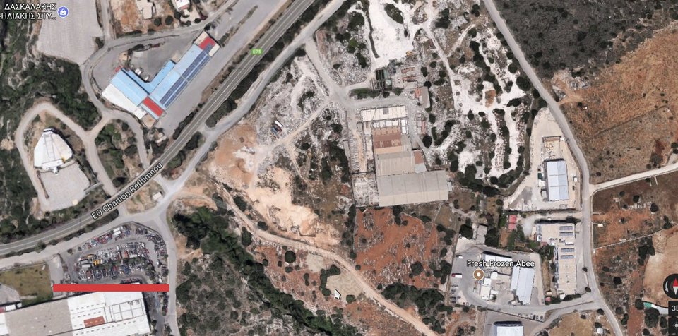 Σε παλιά μάντρα αυτοκινήτων κρατούσαν όμηρο τον Μιχάλη Λεμπιδάκη οι απαγωγείς του [εικόνα & χάρτης] | iefimerida.gr 4