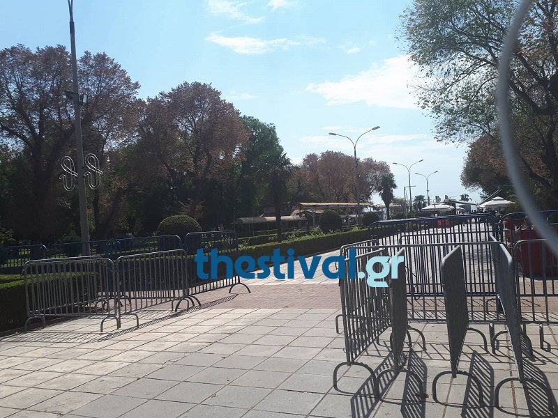 Συλλαλητήριο για τη Μακεδονία: Πλήθος κόσμου στον Λευκό Πύργο -«Φρούριο» η Θεσσαλονίκη [εικόνες & βίντεο] | iefimerida.gr 25