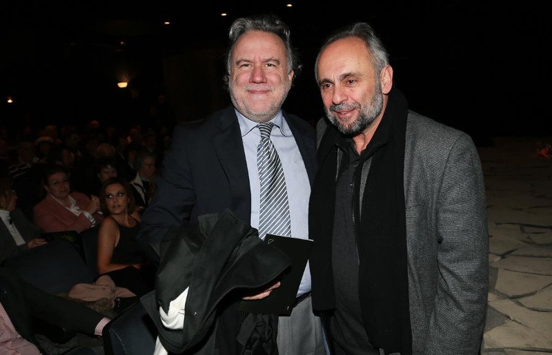 Ο Βαρουφάκης ψήφισε για Πρόεδρο και πήγε θέατρο: «Θα ζήσουμε ευτυχισμένες μέρες σαν του Μπέκετ» [εικόνες] | iefimerida.gr 7