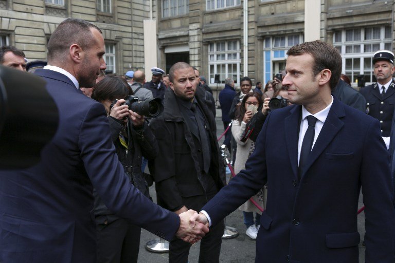 Ο σύντροφος του αστυνομικού που σκοτώθηκε στα Ηλύσια Πεδία συγκλόνισε: Δεν θα σας δώσω το μίσος μου [εικόνες] | iefimerida.gr 2