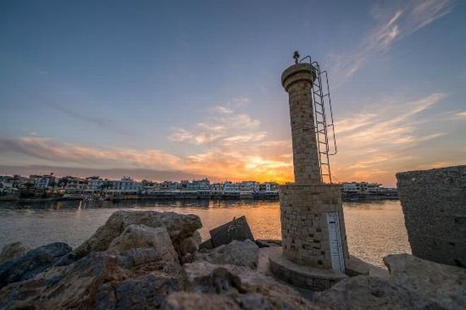 Οι 10 δημοφιλέστεροι ελληνικοί καλοκαιρινοί προορισμοί - Τι ψήφισαν οι ταξιδιώτες [εικόνες]  | iefimerida.gr 5