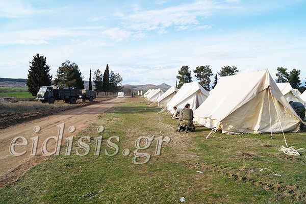 Κιλκίς: Χίλιοι διακόσιοι πρόσφυγες έφτασαν στο κέντρο φιλοξενίας στο Χέρσο [εικόνες] | iefimerida.gr 1