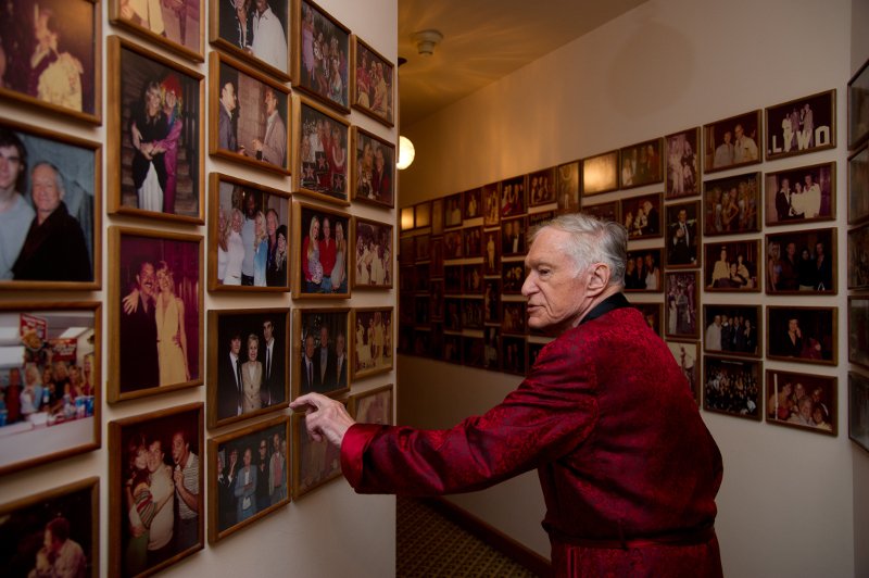  Ο Ελληνας δισεκατομμυριούχος που αγόρασε τη βίλα του Playboy -Περνάει πλέον στα χέρια του [εικόνες]  | iefimerida.gr 2