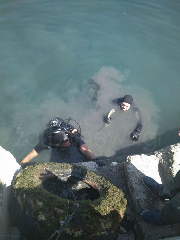 «Χωματερή» το λιμάνι των Χανίων -Βρήκαν στον βυθό λάστιχα, σκουπίδια, μέχρι και τζαμαρία [εικόνες] | iefimerida.gr 2