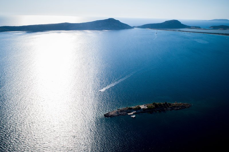 Το «Χελωνάκι» που τρελαίνει τους επισκέπτες -Μία κουκκίδα στον χάρτη μέσα στον κόλπο της Πύλου [εικόνες] | iefimerida.gr 1