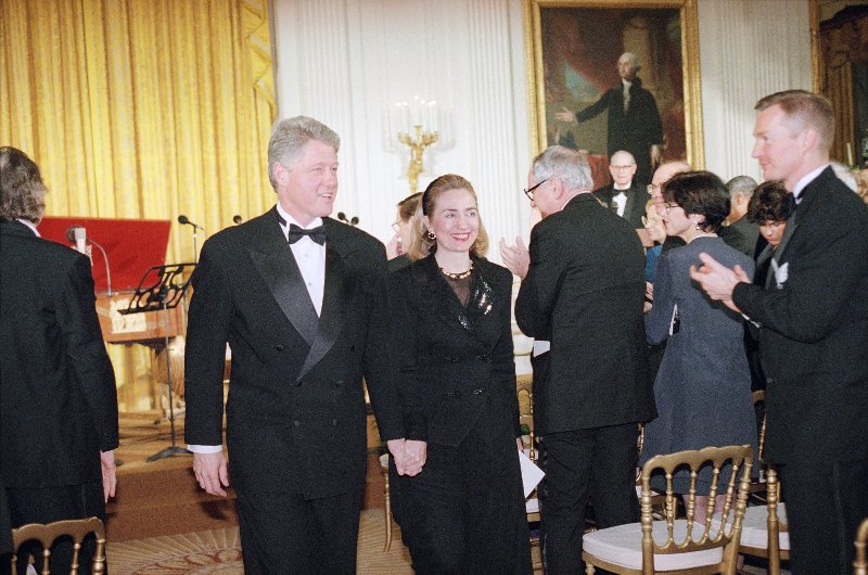 Η άρνηση της Μελάνια να κρατήσει το χέρι του Ντόναλντ Τραμπ και τα εκδηλωτικά πρώην προεδρικά ζευγάρια [εικόνες] | iefimerida.gr 11