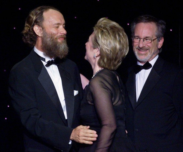 Lady Gaga, Ντι Κάπριο, Κλούνεϊ -Οι διάσημοι υποστηρικτές της Χίλαρι [εικόνες] | iefimerida.gr 6