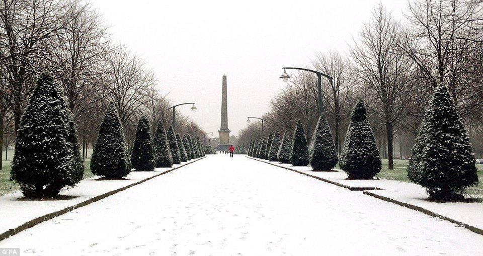 Κύμα κακοκαιρίας στη Βρετανία - Ξύπνησαν σε χιονισμένα τοπία και -10 βαθμούς [εικόνες] | iefimerida.gr 3