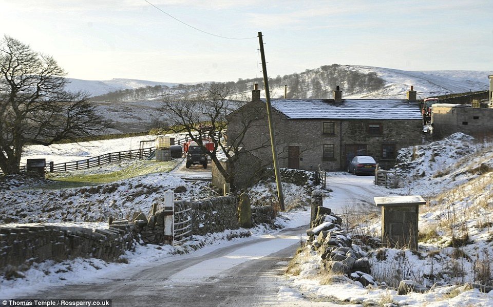 Κύμα κακοκαιρίας στη Βρετανία - Ξύπνησαν σε χιονισμένα τοπία και -10 βαθμούς [εικόνες] | iefimerida.gr 6