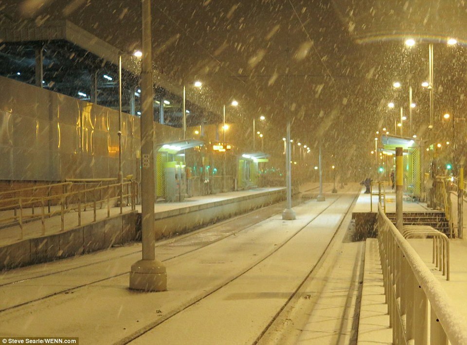 Κύμα κακοκαιρίας στη Βρετανία - Ξύπνησαν σε χιονισμένα τοπία και -10 βαθμούς [εικόνες] | iefimerida.gr 5