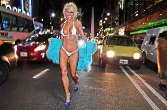 Η ξανθιά Ελληνίδα μούσα της Αργεντινής στο Μουντιάλ [εικόνες] | iefimerida.gr 1