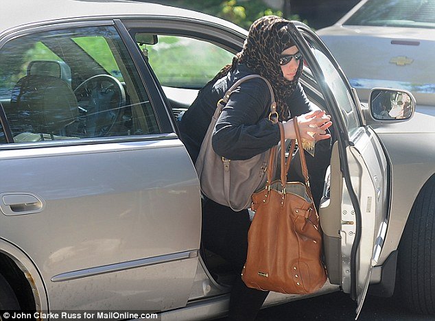 Η πανέμορφη χήρα του βομβιστή της Βοστώνης που παράτησε το Πανεπιστήμιο για να του αφιερωθεί [εικόνες] | iefimerida.gr 4